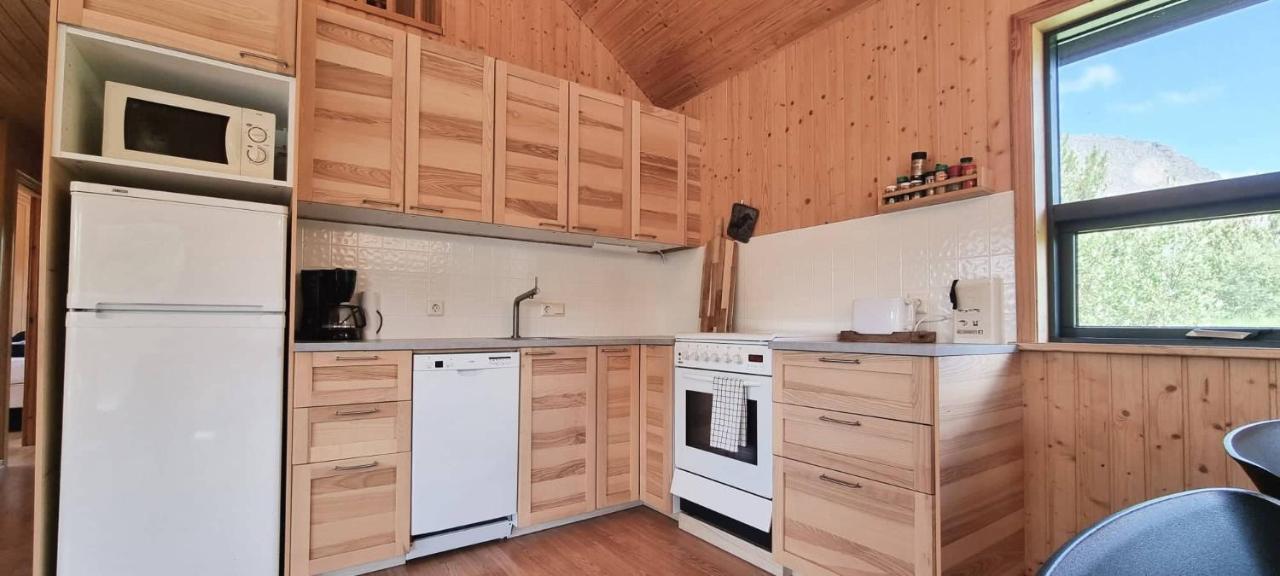 Dixon Cabin Nr. 7 / Dixon Sumarhus Nr. 7 @Kirkjubraut Talknafjordur المظهر الخارجي الصورة